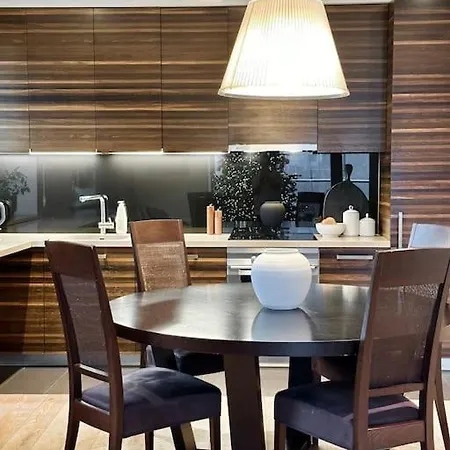 Cute Flat In The Heart Of The Apartment